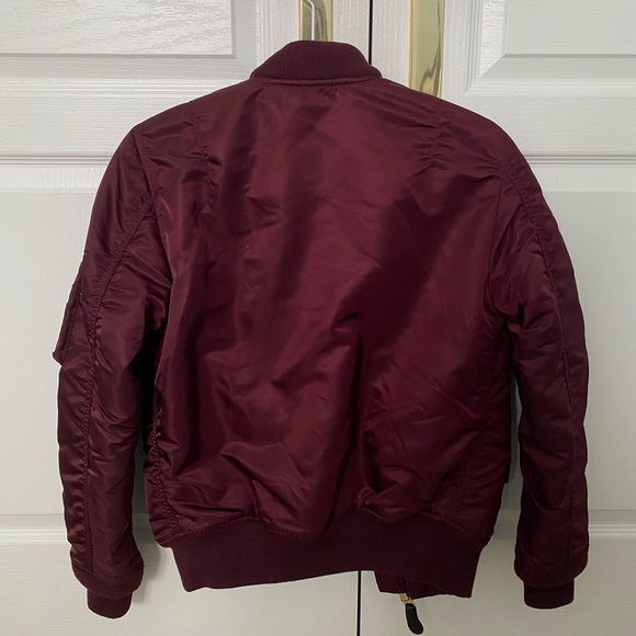Alpha Industries Bomber Jacket - Picture 4 of 5